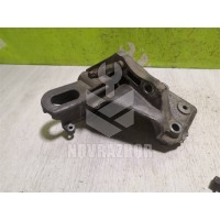 Кронштейн двигателя правый Ford Focus 2 08-11