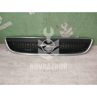 Решетка радиатора Opel Zafira A 99-05