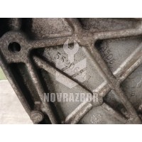 Кронштейн генератора Opel Astra H / Family 2004 >