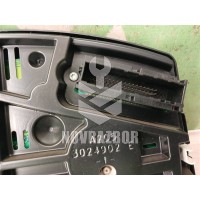 Панель приборов Opel Astra H / Family 2004 >