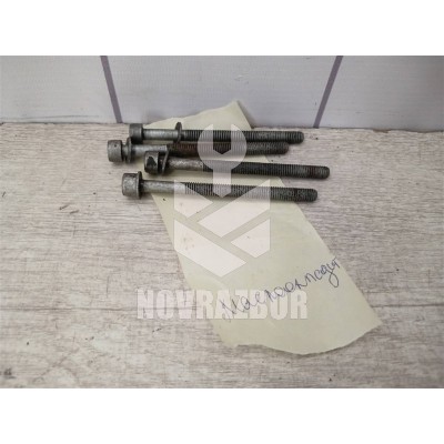 Болт Opel Astra H / Family 2004 >