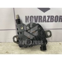 Замок капота Ford Focus 2 05-08