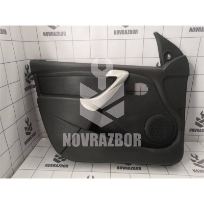 Обшивка двери комплект Renault Logan 2005-2014
