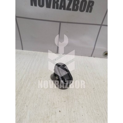 Кнопка стеклоподъемника Opel Astra G 1998-2005
