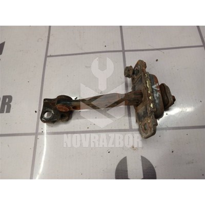 Ограничитель двери Kia Spectra 2001-2011