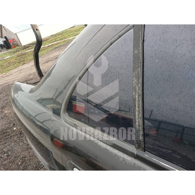 Стекло двери задней правой (форточка) Nissan Almera N16 2000-2006