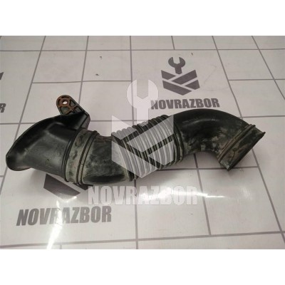 Патрубок воздушного фильтра Suzuki SX4 2006-2013