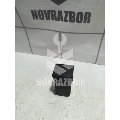 Кнопка обогрева заднего стекла VW Golf 3 Vento 91-97