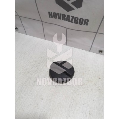 Крышка расширительного бачка VW Golf 3 Vento 91-97