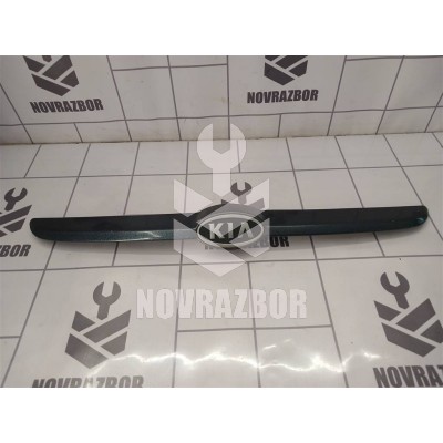 Решетка радиатора Kia RIO 1 2000-2004
