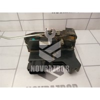 Замок двери передней правой Ford Fusion 2002 >