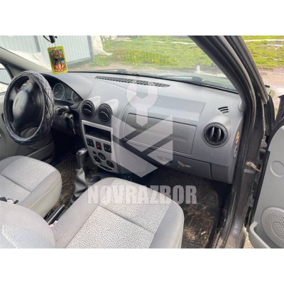 Торпедо Renault Logan 2005-2014
