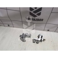 Петля двери Skoda Octavia A5 1Z   04-13