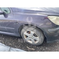 Крыло переднее правое Peugeot 307 2001-2008