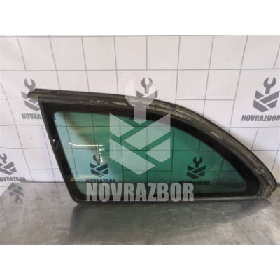 Стекло кузовное глухое левое Skoda Octavia A5 1Z   04-13