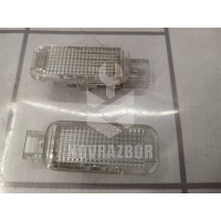 Плафон салонный Skoda Octavia A5 1Z   04-13