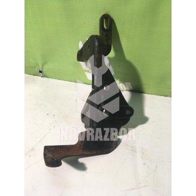 Кронштейн двигателя правый Hyundai Elantra 3  00-05