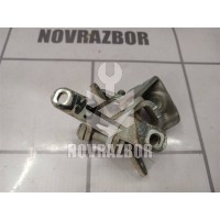 Петля двери багажника Skoda Octavia A5 1Z   04-13
