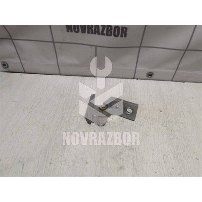 Петля двери Skoda Octavia A5 1Z   04-13