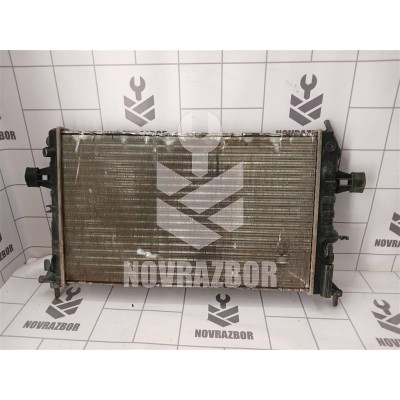 Радиатор основной Opel Zafira A 99-05