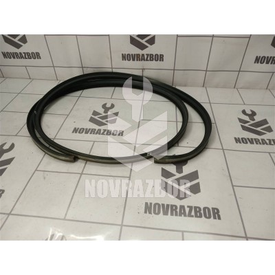 Уплотнитель Skoda Octavia A4 1U 2000-2011