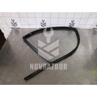 Уплотнитель стекла двери Opel Zafira A 99-05