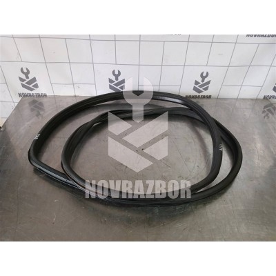 Уплотнитель двери Opel Zafira A 99-05
