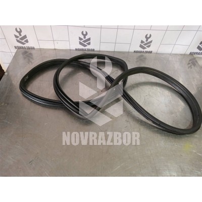 Уплотнитель двери Opel Zafira A 99-05