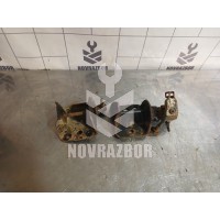 Кронштейн задней балки VW Golf 3 Vento 91-97