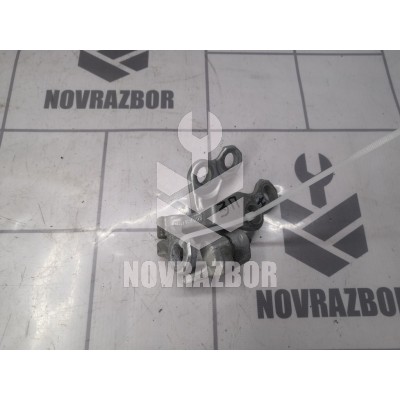 Петля двери Ford Focus 2 05-08
