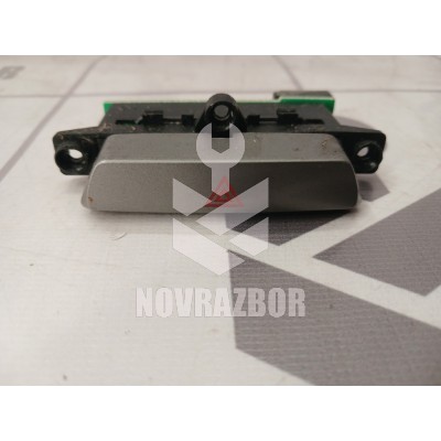 Кнопка аварийной сигнализации Faw Besturn B50 2009-2016