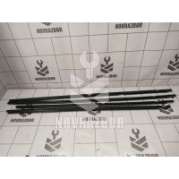 Молдинг стекла Faw Besturn B50 2009-2016