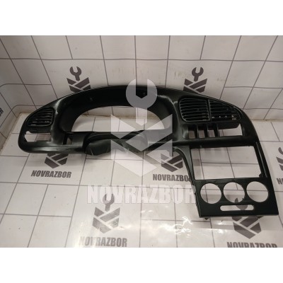 Накладка декоративная Kia Spectra 2001-2011