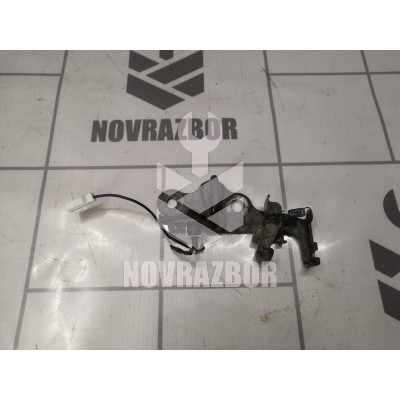 Ответная часть замка багажника Kia Spectra 2001-2011