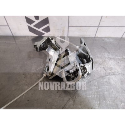 Петля двери передней правой нижняя VW Passat B5 96-00
