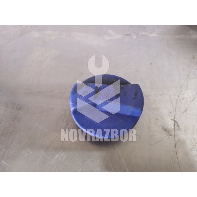 Крышка расширительного бачка VW Passat B5 96-00