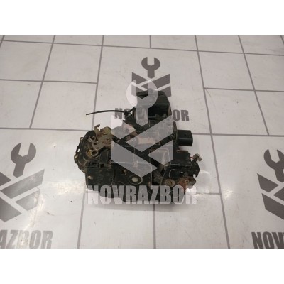 Замок двери передней левой VW Passat B5 96-00