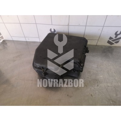 Корпус блока предохранителей VW Passat B5 96-00