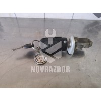Вставка замка двери VW Passat B5 96-00