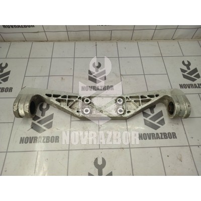 Кронштейн редуктора Suzuki SX4 2006-2013