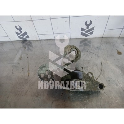 Кронштейн опоры двигателя VW Passat B5 96-00
