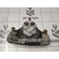 Кронштейн амортизатора VW Passat B5 96-00