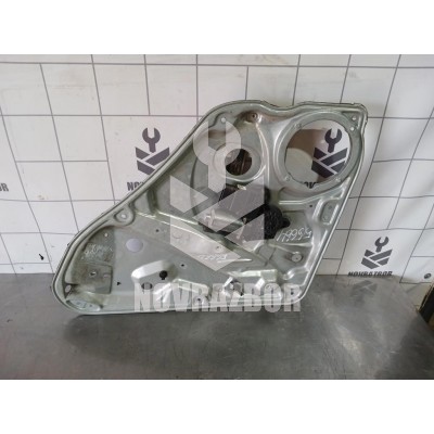 Стеклоподъемник электр. задний правый VW Passat B5 96-00