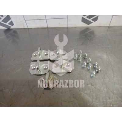 Ответная часть замка двери Suzuki SX4 2006-2013