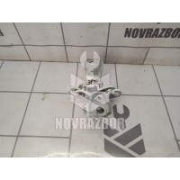 Петля двери Skoda Fabia 2007-2015