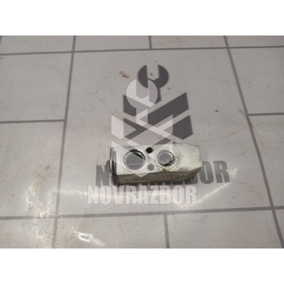 Клапан кондиционера Nissan Almera N16 2000-2006