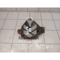 Кронштейн радиатора Nissan Almera N16 2000-2006