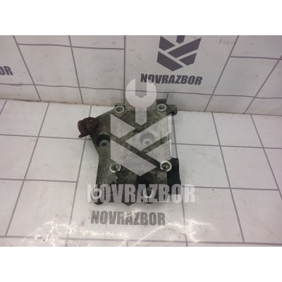 Кронштейн генератора Nissan Almera N16 2000-2006
