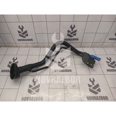 Горловина топливного бака Nissan Almera N16 2000-2006