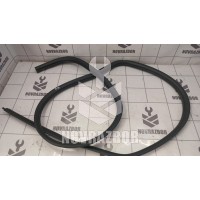 Уплотнитель двери Nissan Almera N16 2000-2006